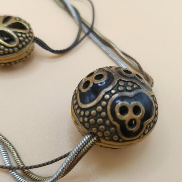 Chico’s Layered Pendant Necklace Black Enamel Beads Multistrand Chains - Picture 6 of 10